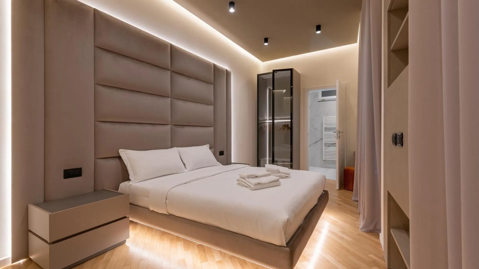 Moscova Superior Apartment Milan