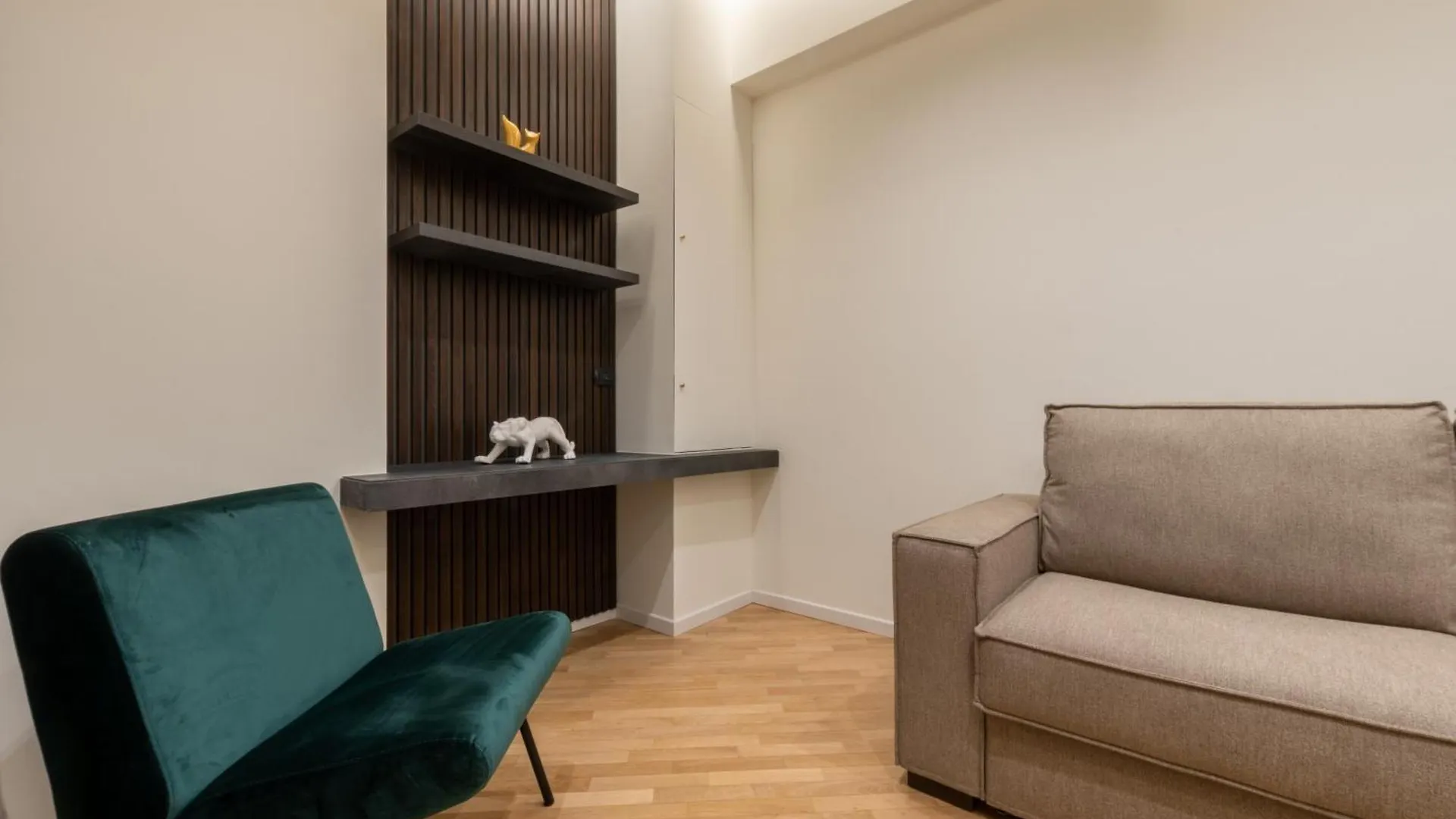 Moscova Superior Apartment Milan Italy
