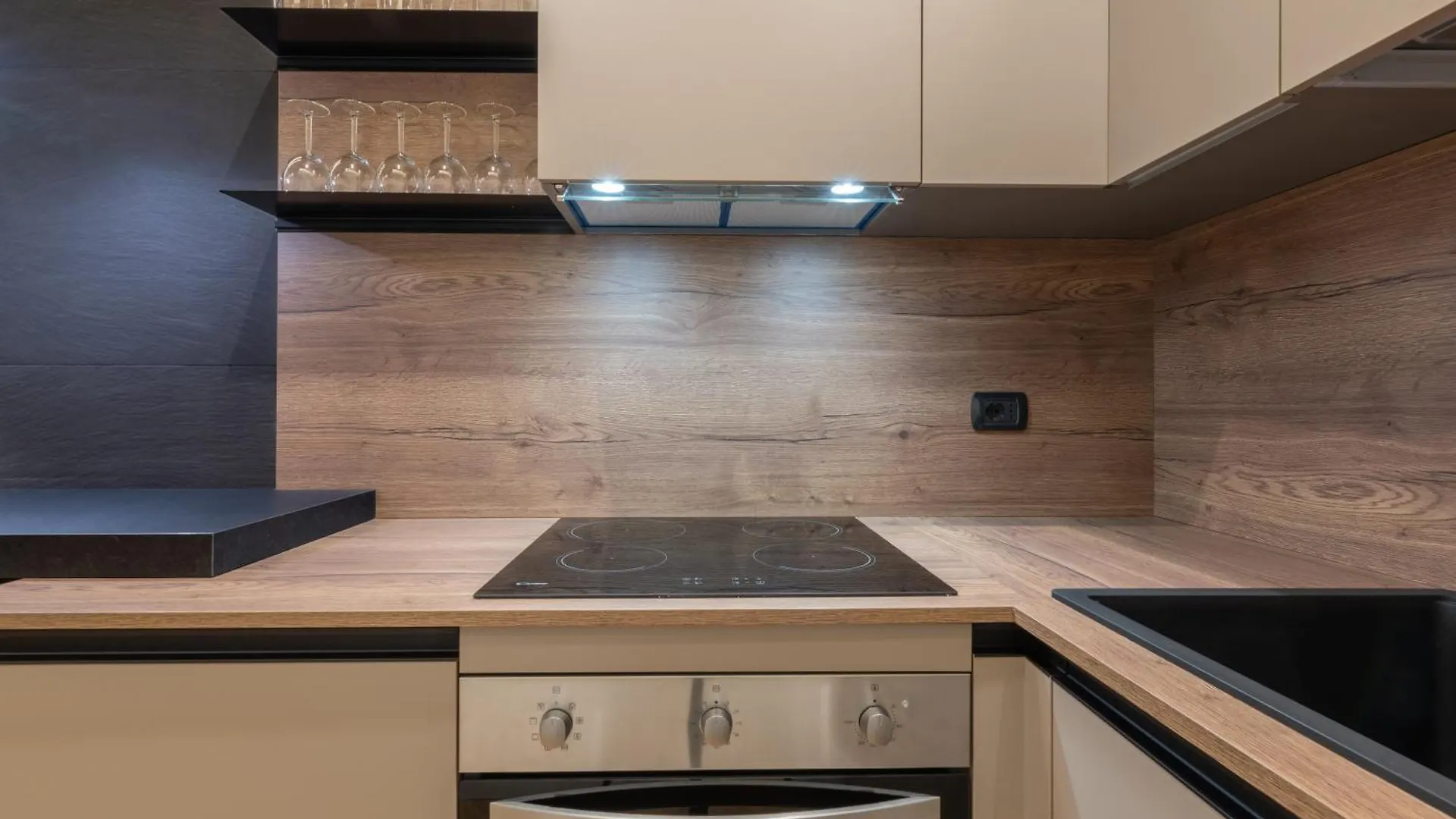 Moscova Superior Apartment Milan